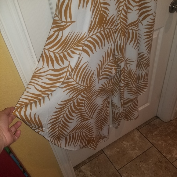 NWT Ivy Street Tropical Jumpsuit - Picture 4 of 8